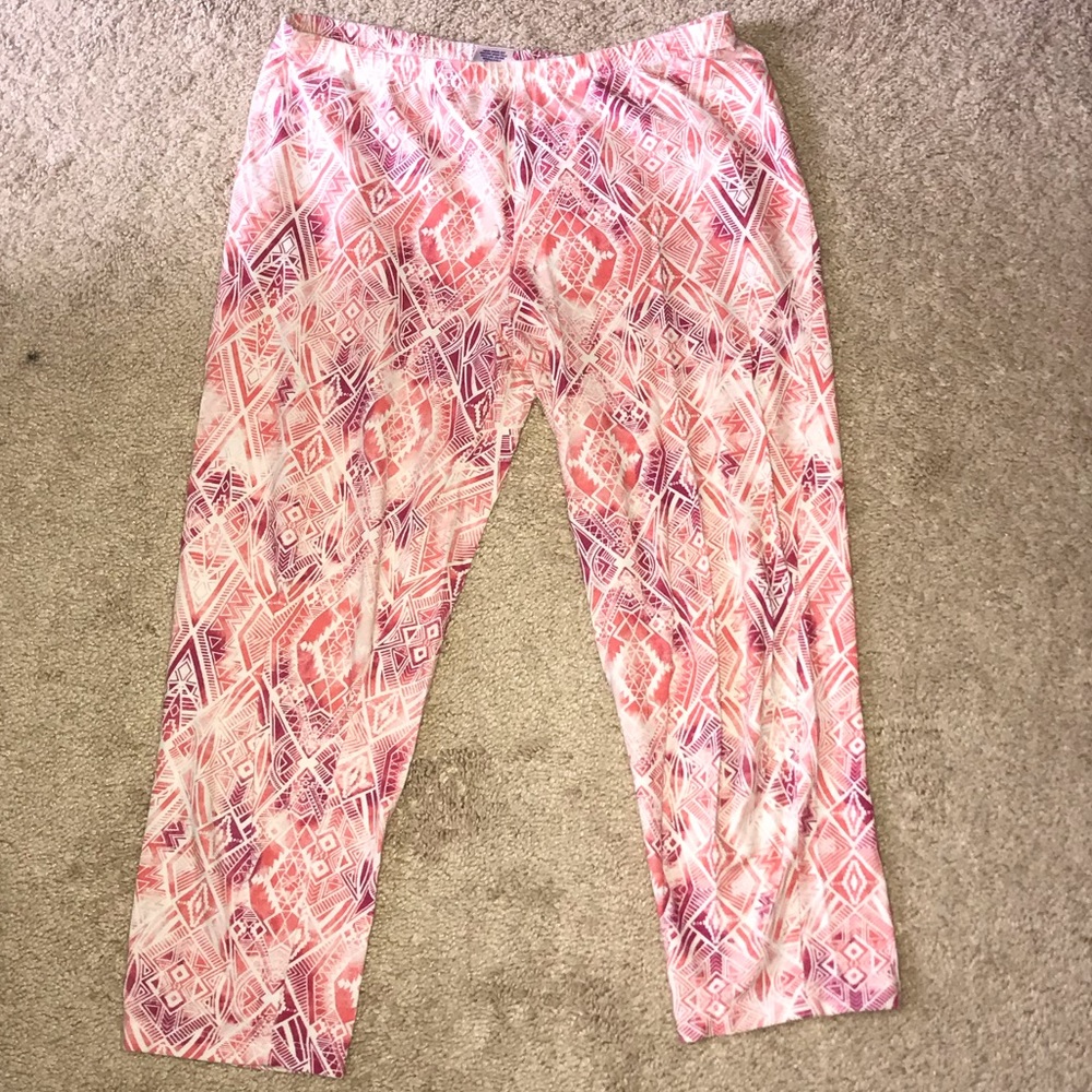 girls patterned capri leggings
